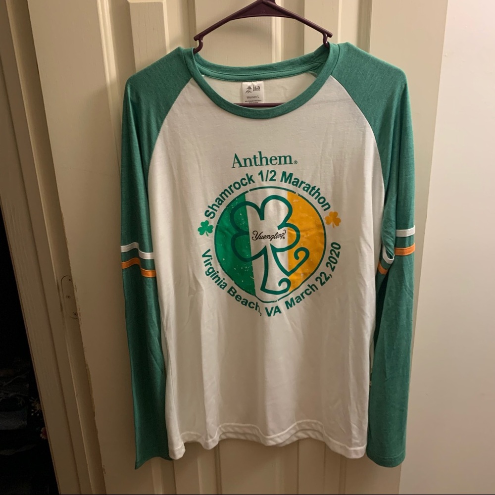 Long sleeve women’s workout shirt